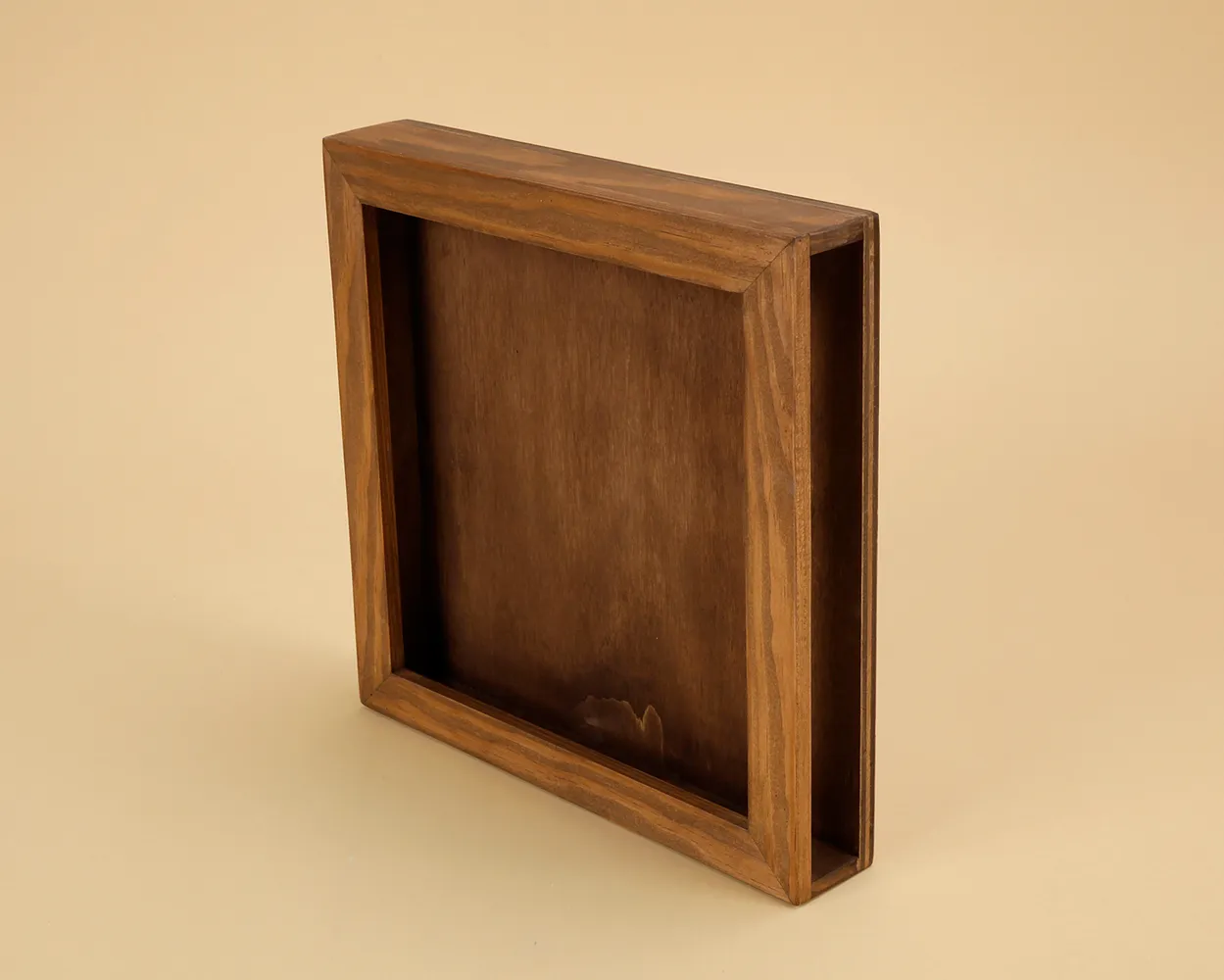 Caja Marco