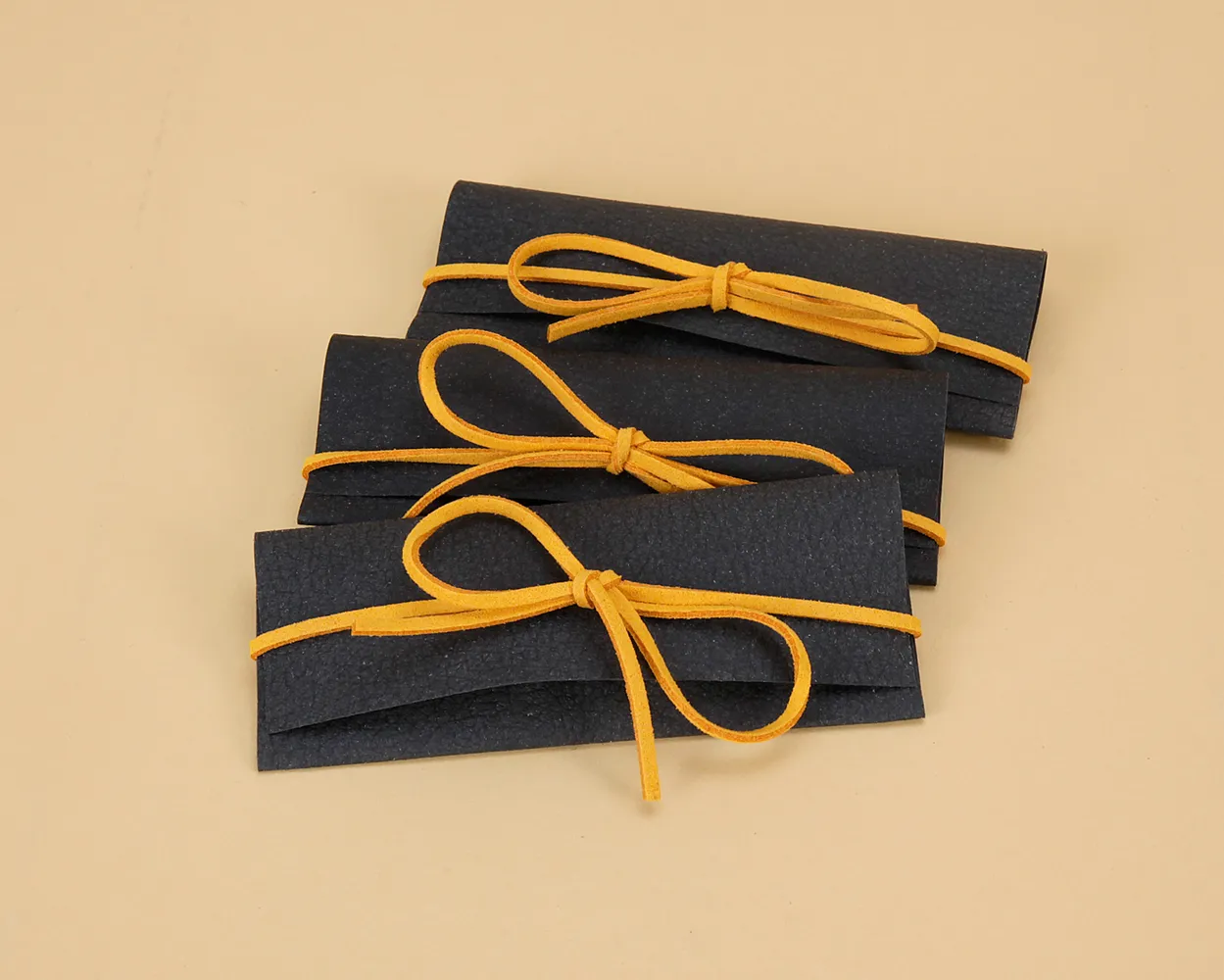 Sobres piel reciclada USB